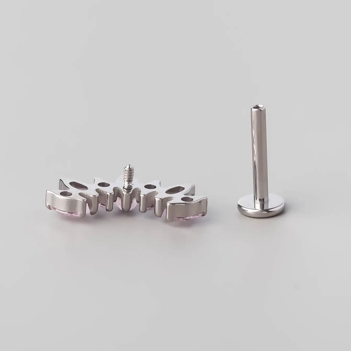 Seven Stone Labret in Rose QZ + Pink - Titanium - Image 4
