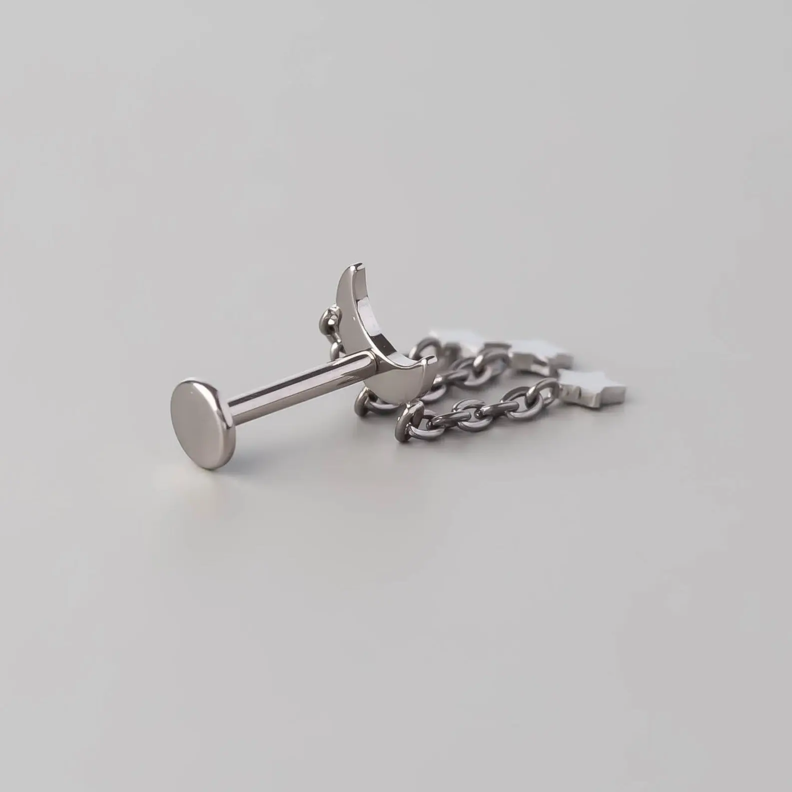 Crescent Triple Star Dangle Labret - Titanium - Image 3