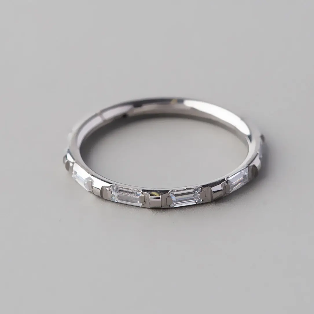 Hinged Segment Ring Blaze Oblong CZ in Silver - Titanium