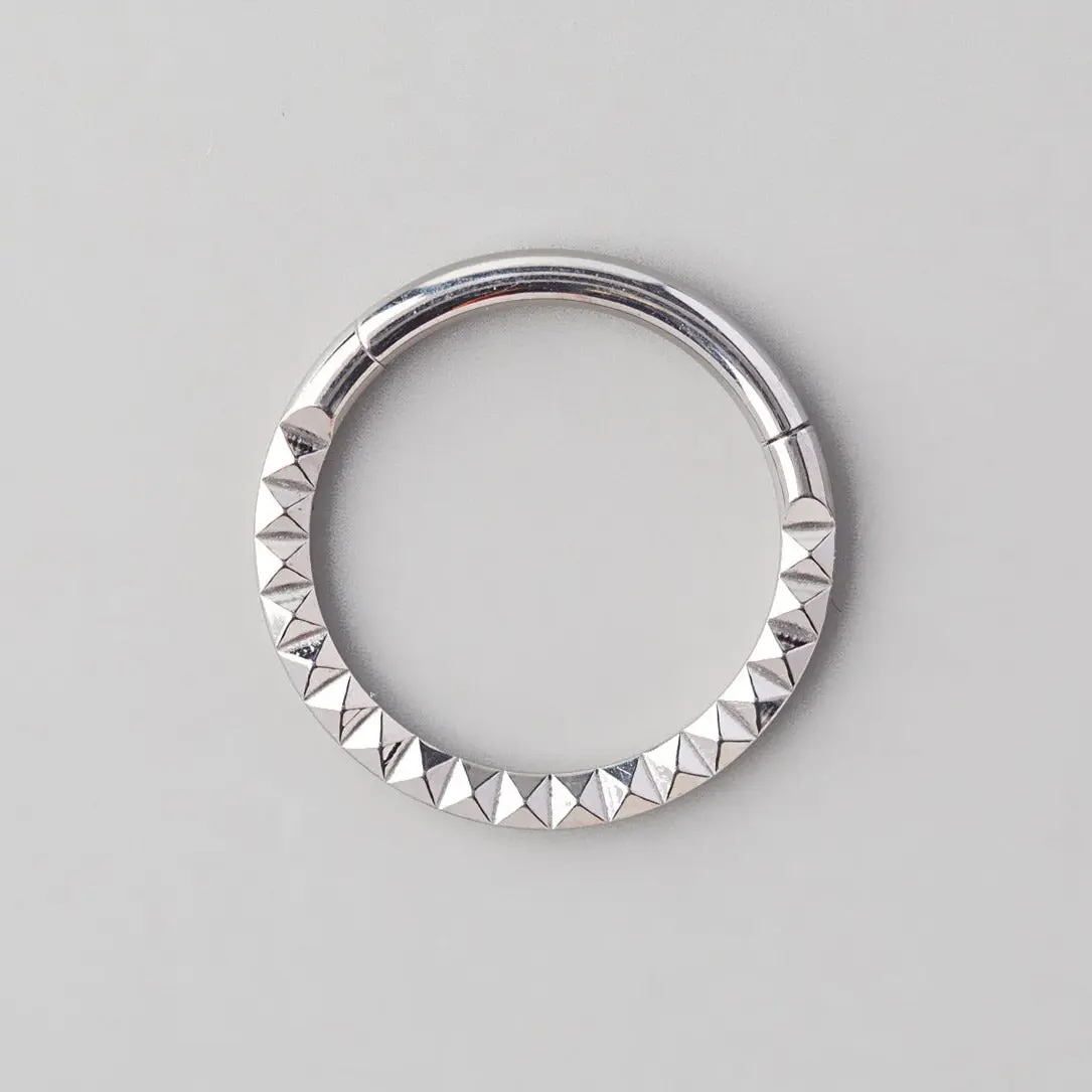 Hinged Segment Ring Front Face Square Cut in Silver - Titanium