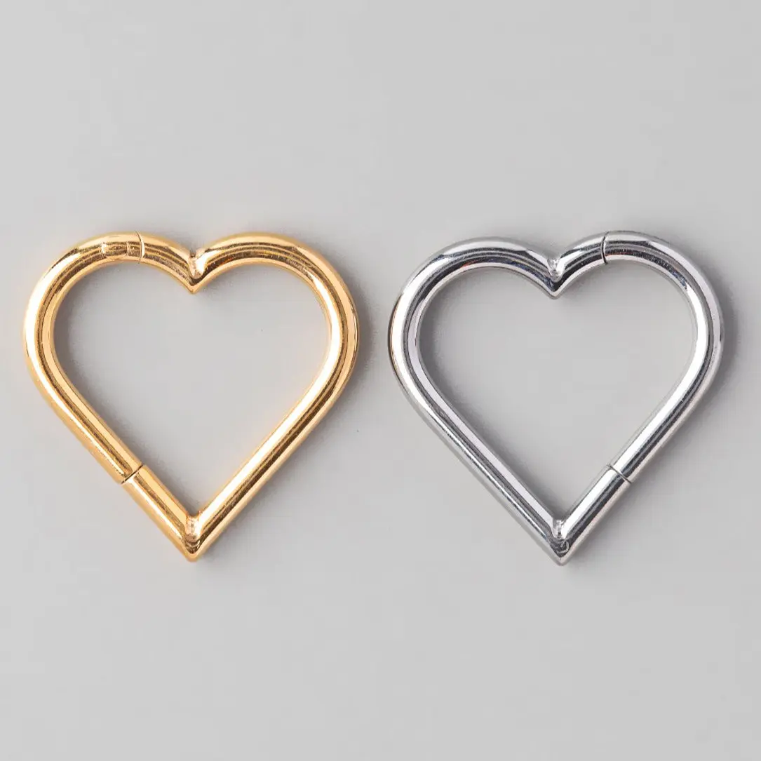 Hinged Segment Ring Heart Shape in Gold - Titanium - Image 3