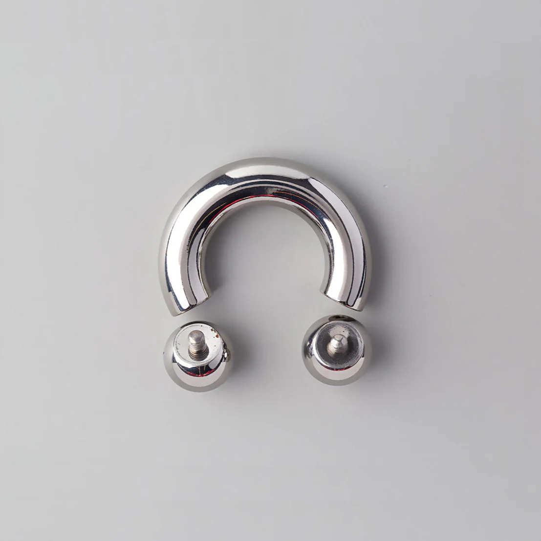 Large Size Circular Barbell with Balls in Silver - Titanium - Image 2