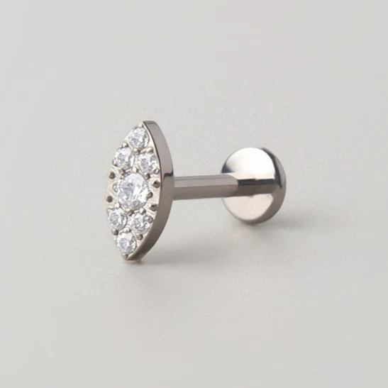 Oval CZ Labret in Silver - Titanium - Image 2