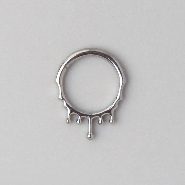 Venom Drip Segment Hoop in Gold - Titanium - Image 2
